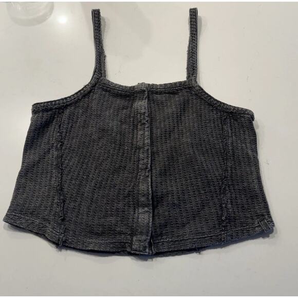 We The Free People Gray Waffle Cropped Top Women’s Size XS Hidden Buttons Boho - Picture 1 of 8